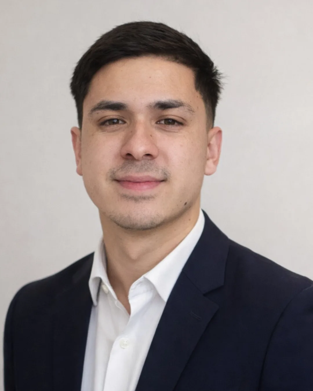 Dennis — Tutor de acompañamiento