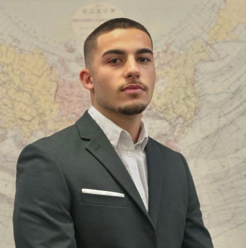 Lukas — Asesor Certificado por el VBV